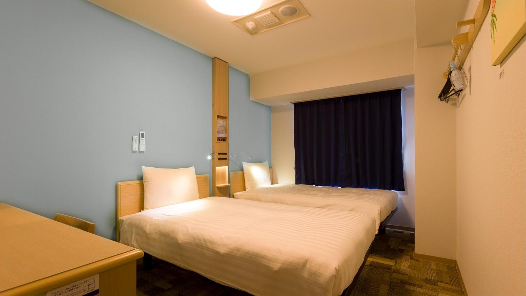 Toyoko Inn Jr Wakayama Eki Higashi Guchi Habitación foto